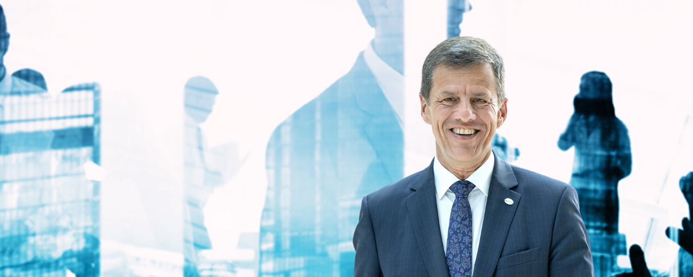 Vergößerung öffnen Portrait von Herrn Forst