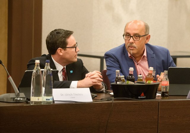 Öffnet eine Lightbox: V.l.n.r. Jan Duscheck, Gunar Feth V.l.n.r. Jan Duscheck, Gunar Feth