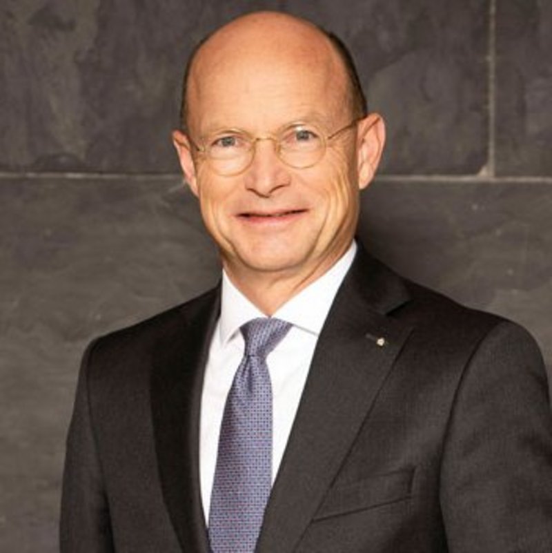 Portrait von Herrn Reuter